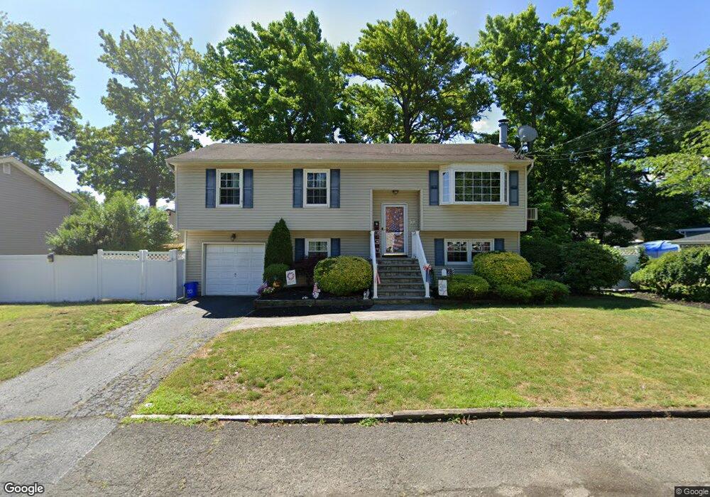 18 Raritan Blvd, Keyport, NJ 07735 - photo 1