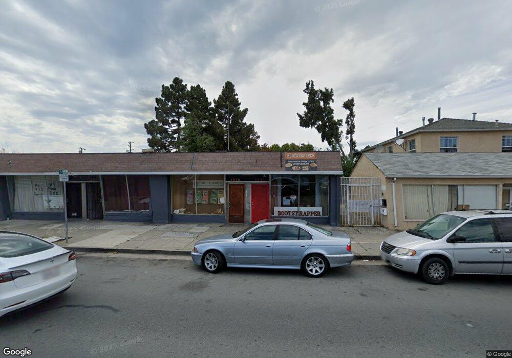 2838 Sacramento St, Berkeley, CA 94702 - photo 1