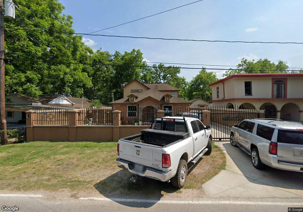 4502 Hartwick Rd, Houston, TX 77093 - photo 1