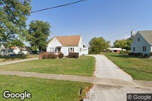 208 W Elm St, Teutopolis, IL 62467