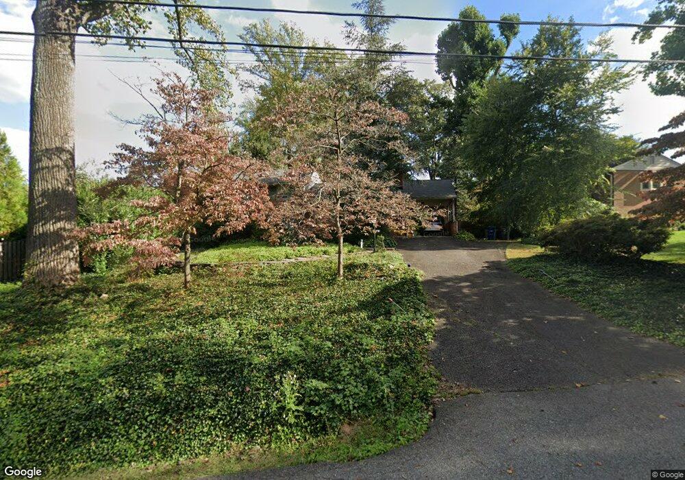 2331 Dale Dr, Falls Church, VA 22043 - photo 1