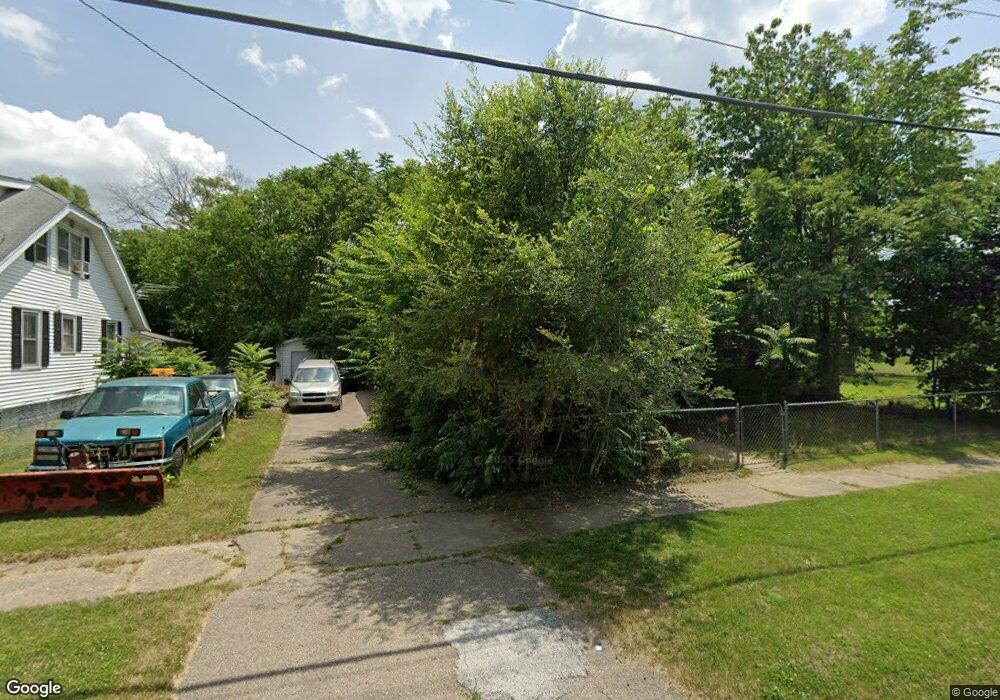 3410 Lewis St, Flint, MI 48506 - photo 1