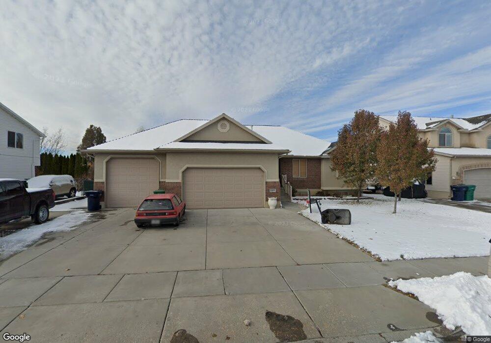 5499 S 3275 W, Roy, UT 84067 - photo 1