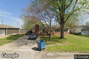 2003 Forest Dr, Carthage, MO 64836