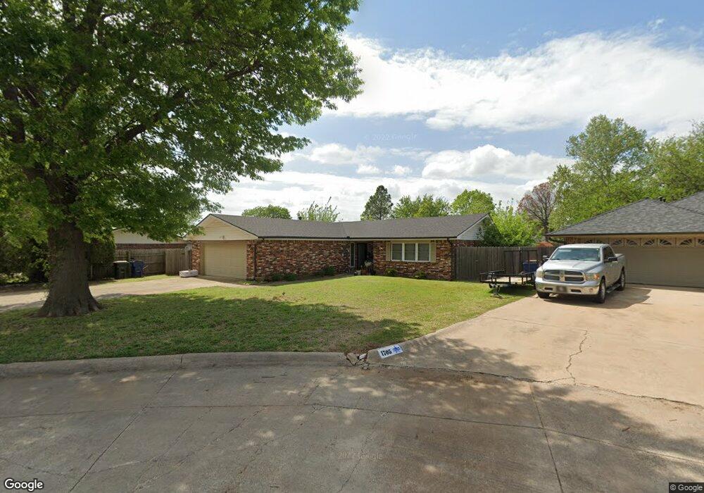 1707 Clover Cir, Duncan, OK 73533 - photo 1