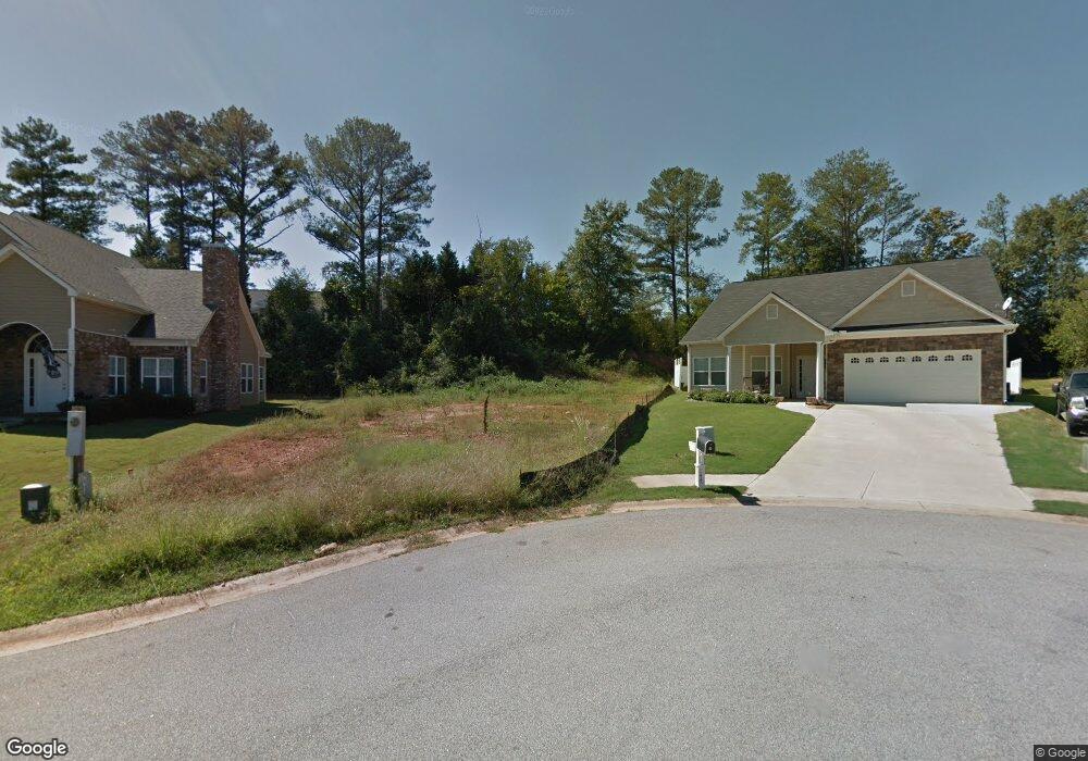 146 Autumn Glen Dr unit 19, Carrollton, GA 30117 - photo 1