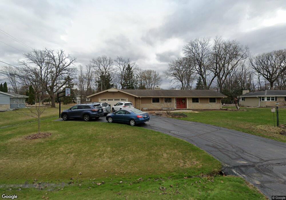 12031 Parkview Ln, Hales Corners, WI 53130 - photo 1