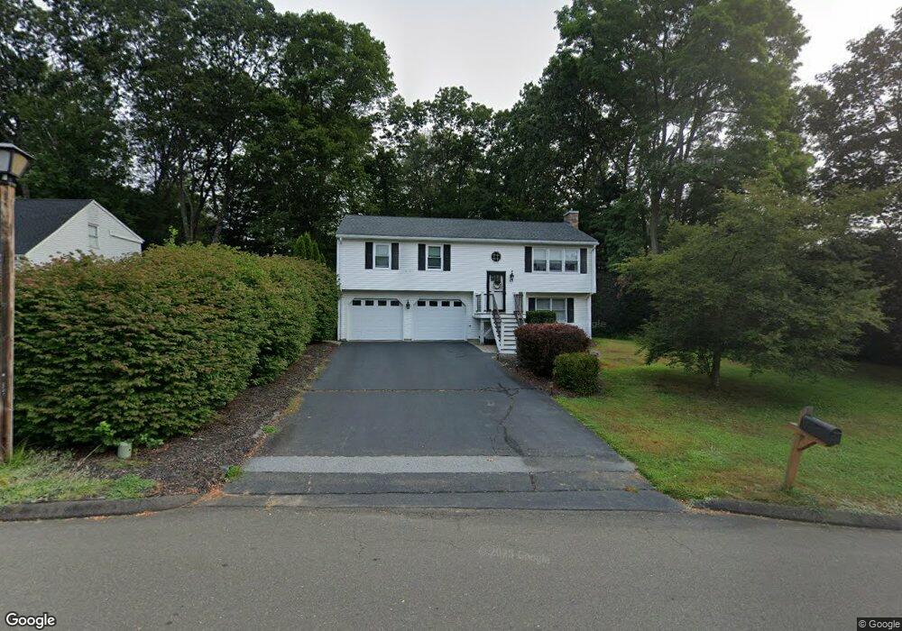 11 Maplewood Rd, Farmington, CT 06032 - photo 1