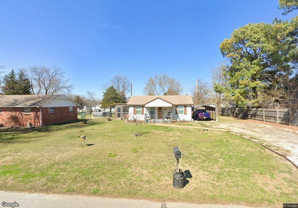 127 E Ross Ave, Sapulpa, OK 74066 - photo 1