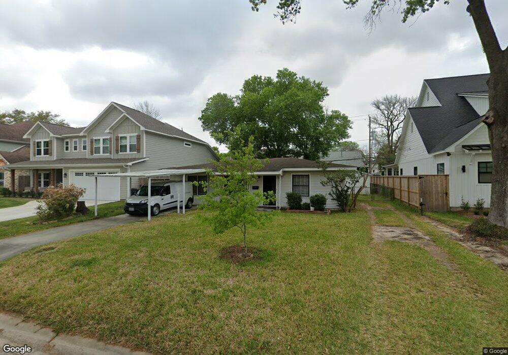 1734 Ebony Ln, Houston, TX 77018 - photo 1