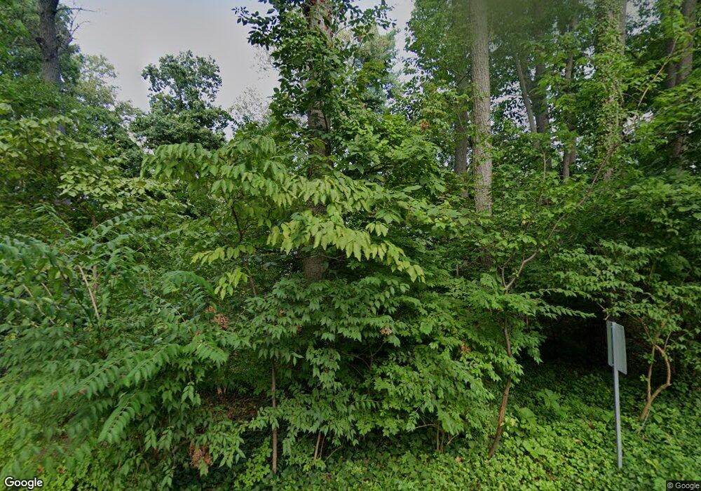 6838 Woodland Dr, Falls Church, VA 22046 - photo 1