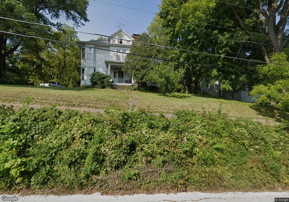 422 Locust St, Columbus Junction, IA 52738 - photo 1