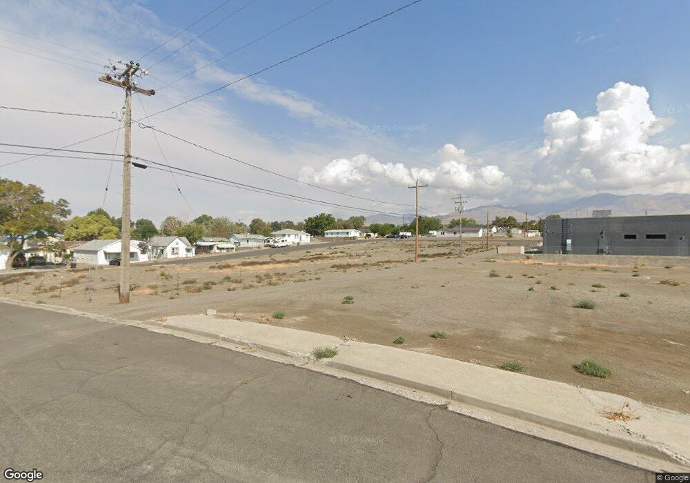 520 Monroe St, Winnemucca, NV 89445 - photo 1