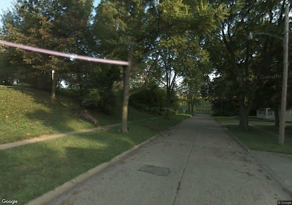 955 27th St, Des Moines, IA 50312 - photo 1