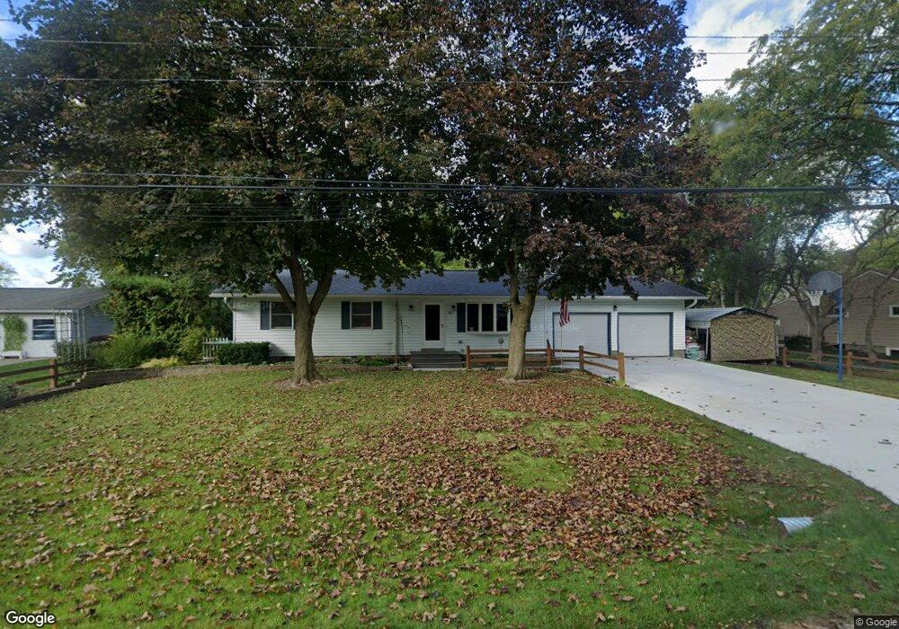 1847 Maple St, Holt, MI 48842 - photo 1