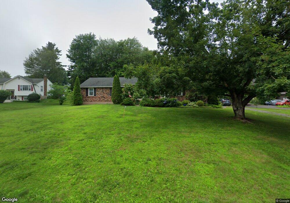 3 Catherine Ln, Suffield, CT 06078 - photo 1