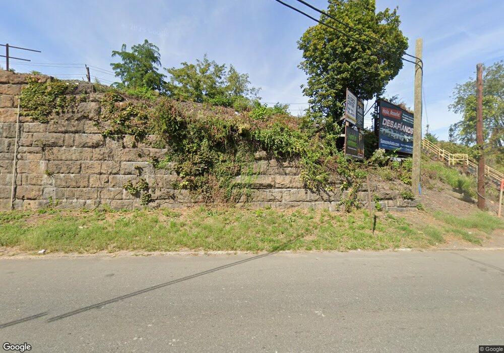 646 W 1st Ave, Roselle, NJ 07203 - photo 1