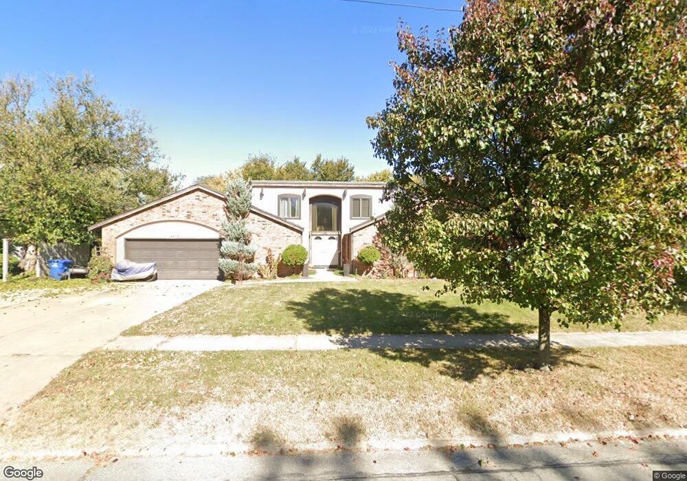 4419 Aurora Ave, Des Moines, IA 50310 - photo 1