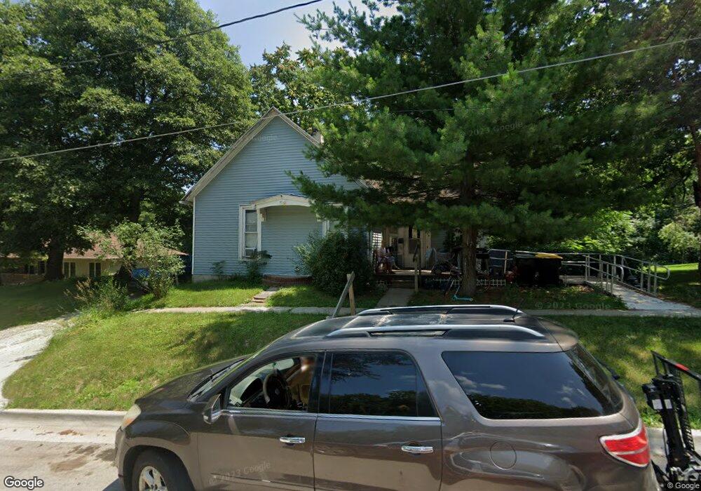 214 N Oak Park Ave, Colfax, IA 50054 - photo 1