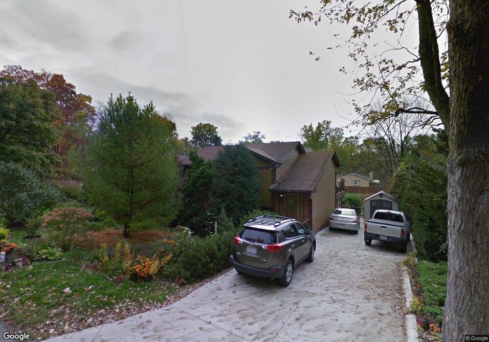 6659 Dandison Blvd, West Bloomfield, MI 48324 - photo 1