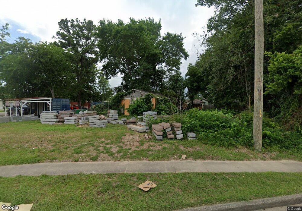 10448 W Montgomery Rd, Houston, TX 77088 - photo 1