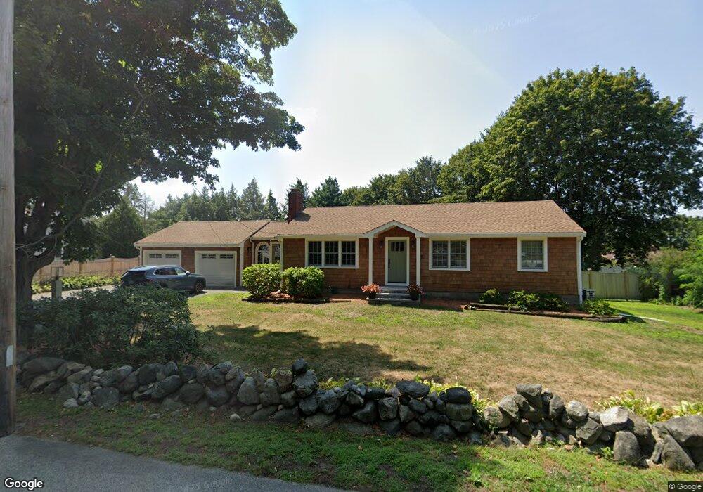 203 Topsfield Rd, Wenham, MA 01984 - photo 1