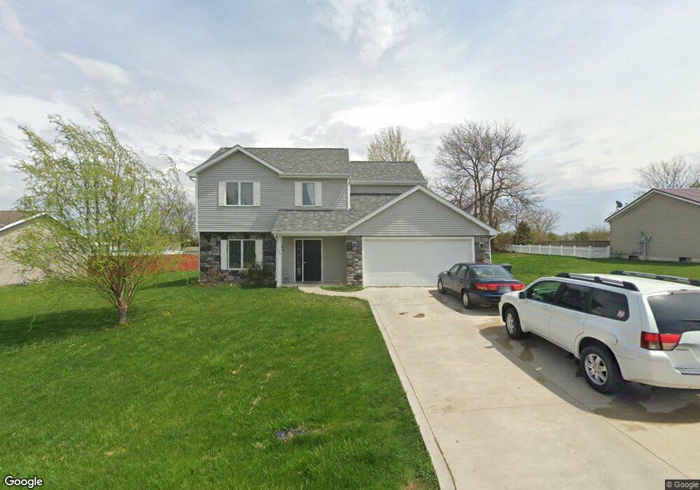 125 E Hillcrest Ct, Topeka, IN 46571 - photo 1