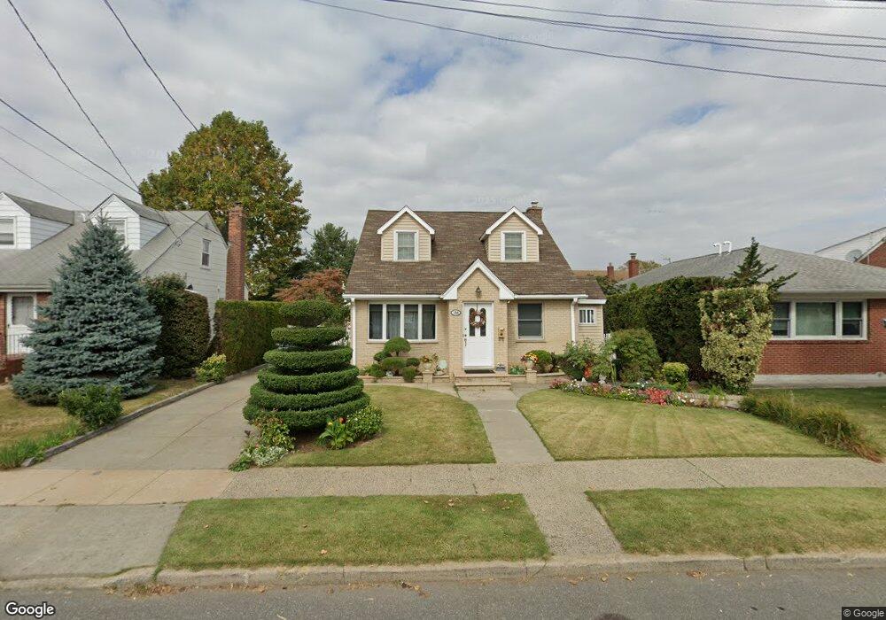 134 Westbury Ave, Mineola, NY 11501 - photo 1