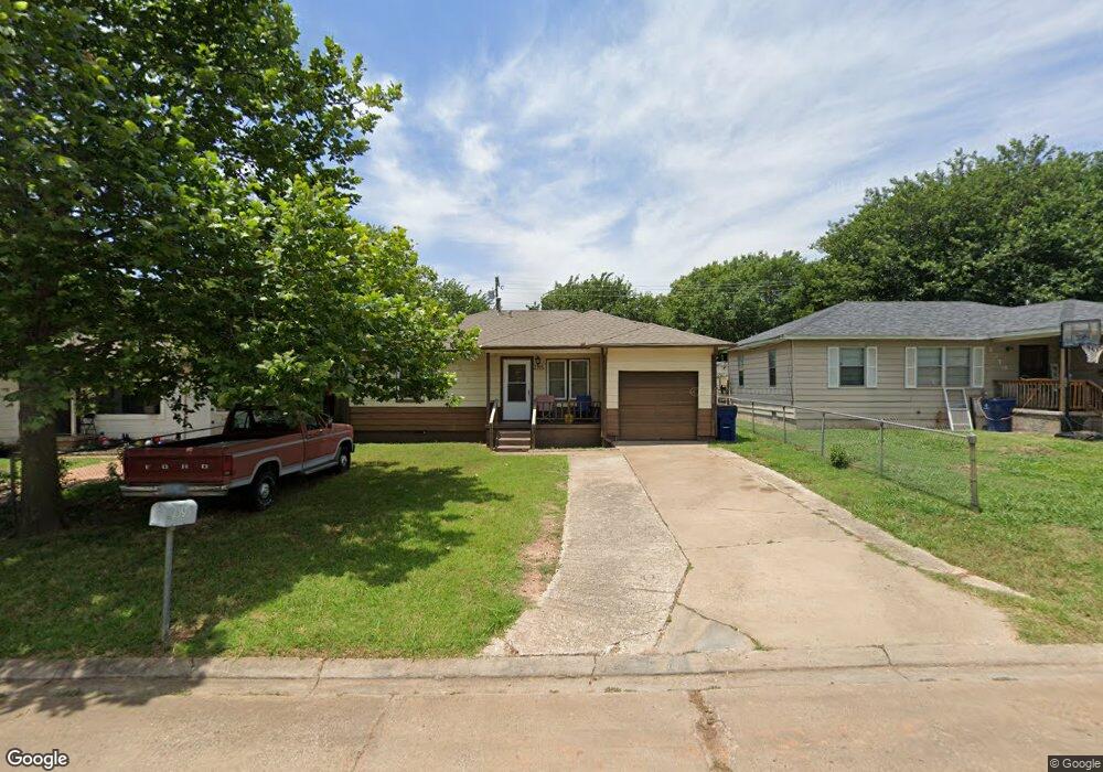 1317 N 7th St, Duncan, OK 73533 - photo 1