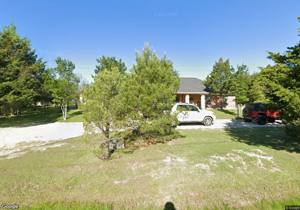 201 Trailwood Dr, Weatherford, TX 76085 - photo 1