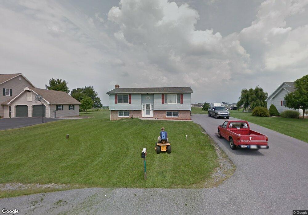 1163 Olive Dr, Greencastle, PA 17225 - photo 1