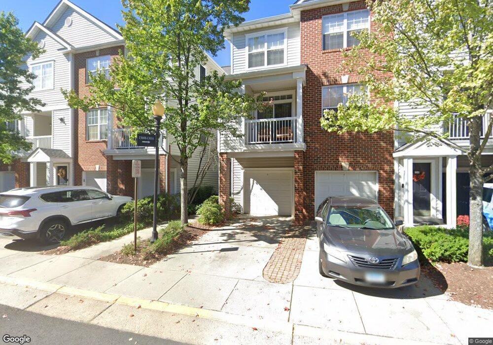 13004 Cabin Creek Rd, Herndon, VA 20171 - photo 1