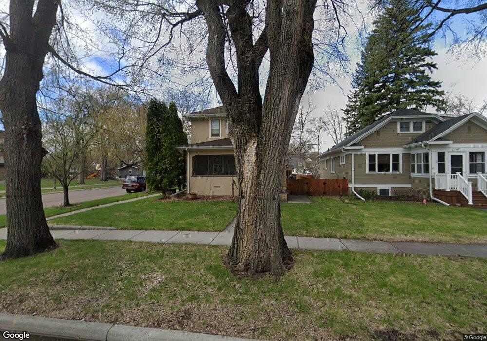 1351 6th St S, Fargo, ND 58103 - photo 1