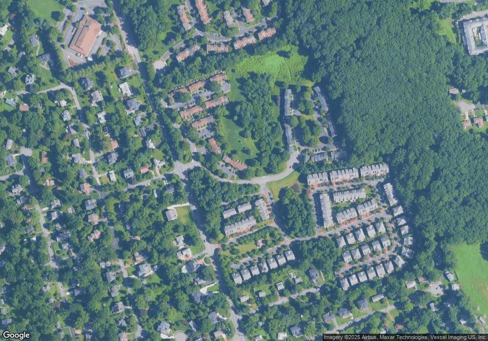 6802 Hutchison St, Falls Church, VA 22043 - photo 1