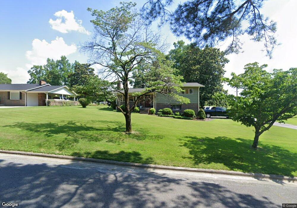 712 Scenic Dr NE, Cullman, AL 35055 - photo 1