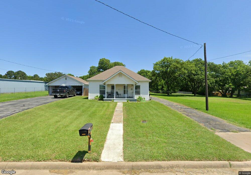 2815 W Walker St, Denison, TX 75020 - photo 1