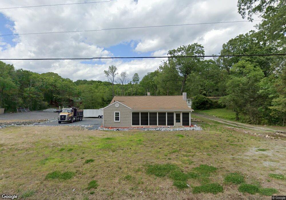 3919 Kivett Dr, Jamestown, NC 27282 - photo 1