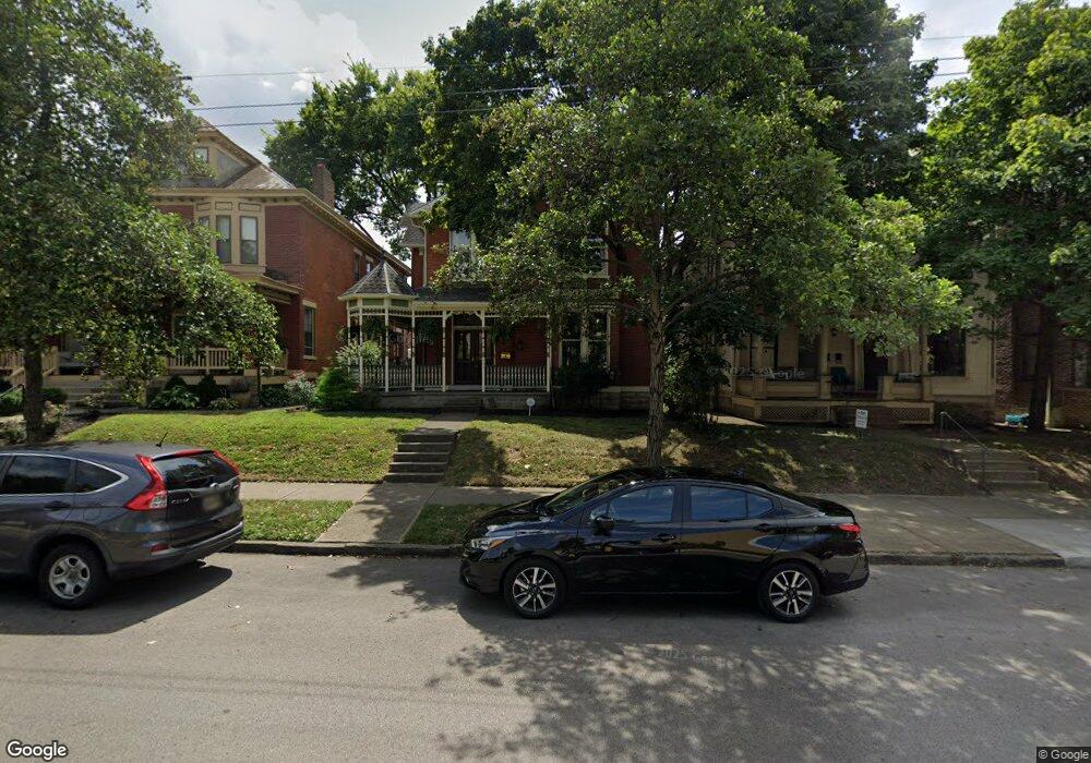 101 W Hubbard Ave, Columbus, OH 43215 - photo 1