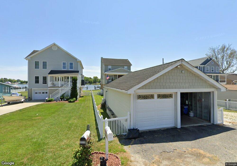 7709 Iroquois Ave, Sparrows Point, MD 21219 - photo 1