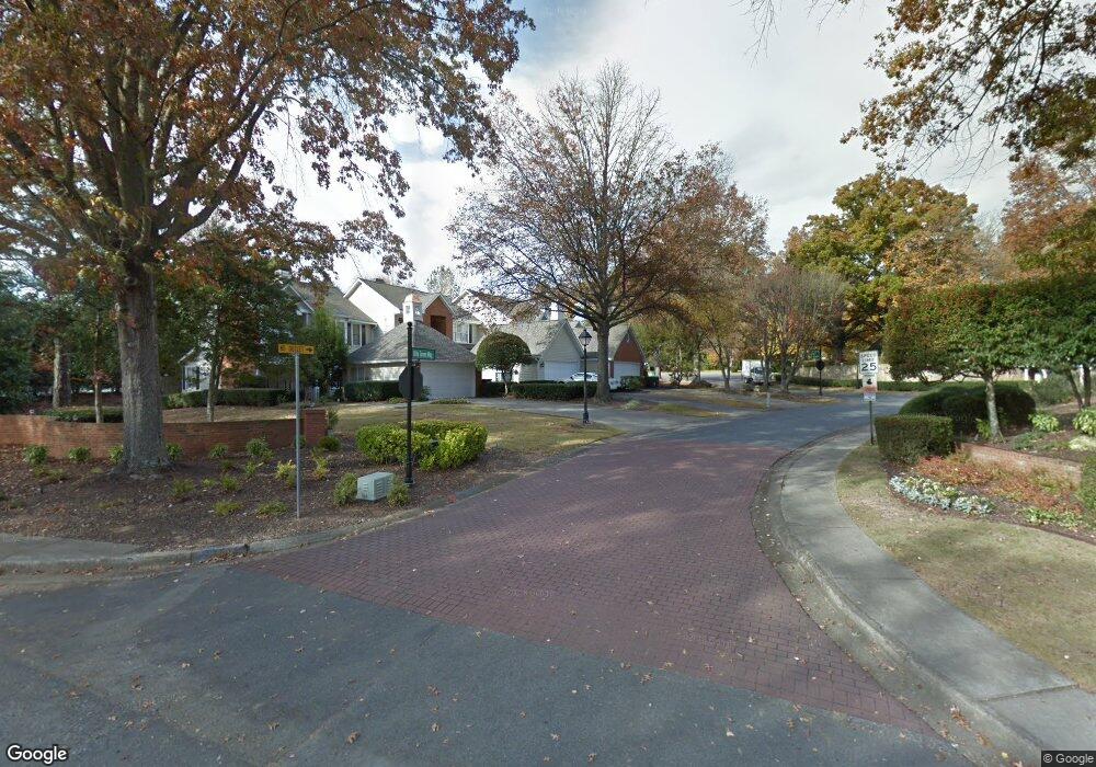 811 Olde Towne Ct, Marietta, GA 30068 - photo 1