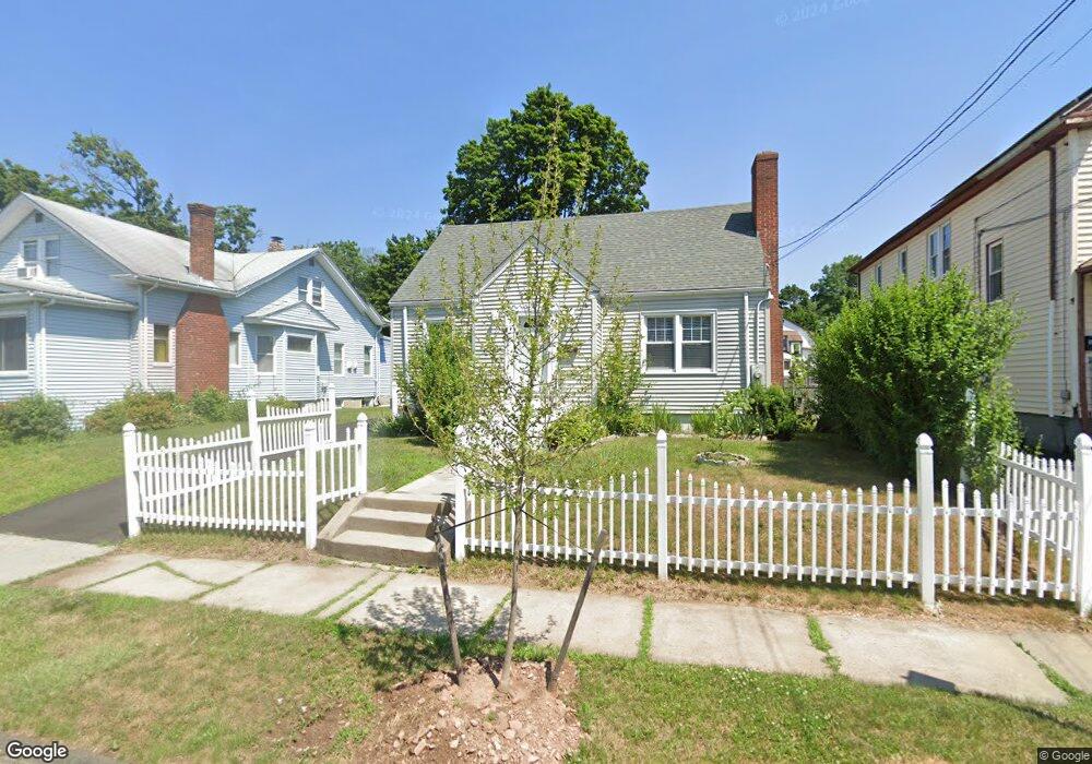 114 Euclid St W, Hartford, CT 06112 - photo 1