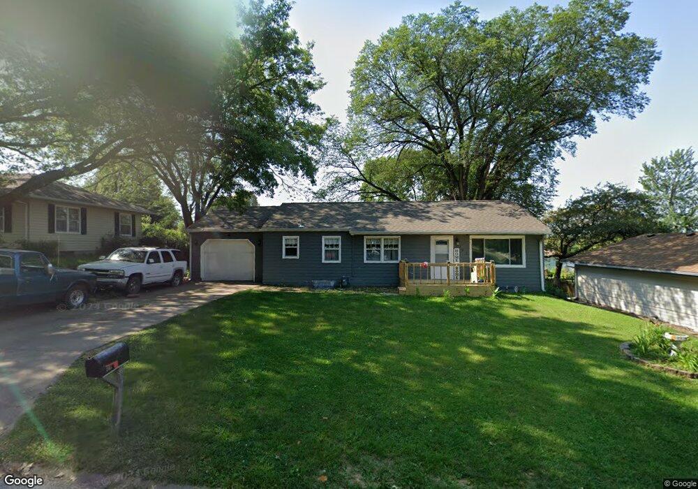 202 E Pioneer Ave, Shenandoah, IA 51601 - photo 1