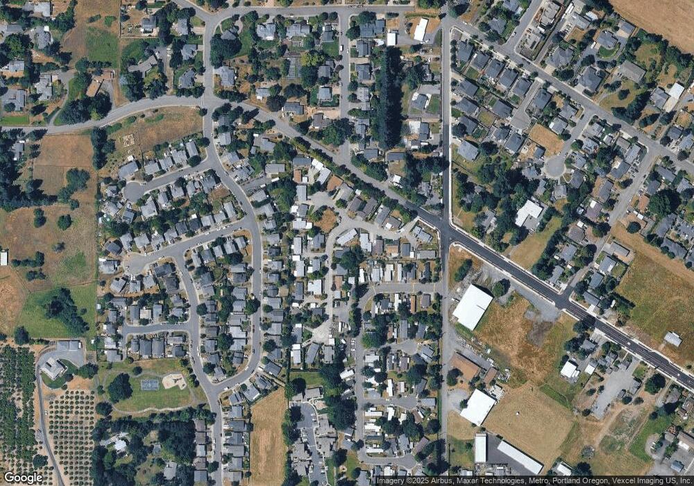 625 SW 9th St unit 2, Dundee, OR 97115 - photo 1