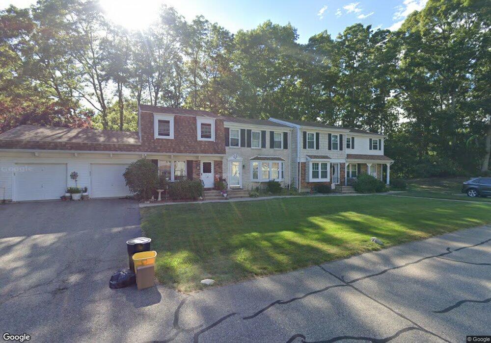 30 Penn Commons, Yaphank, NY 11980 - photo 1