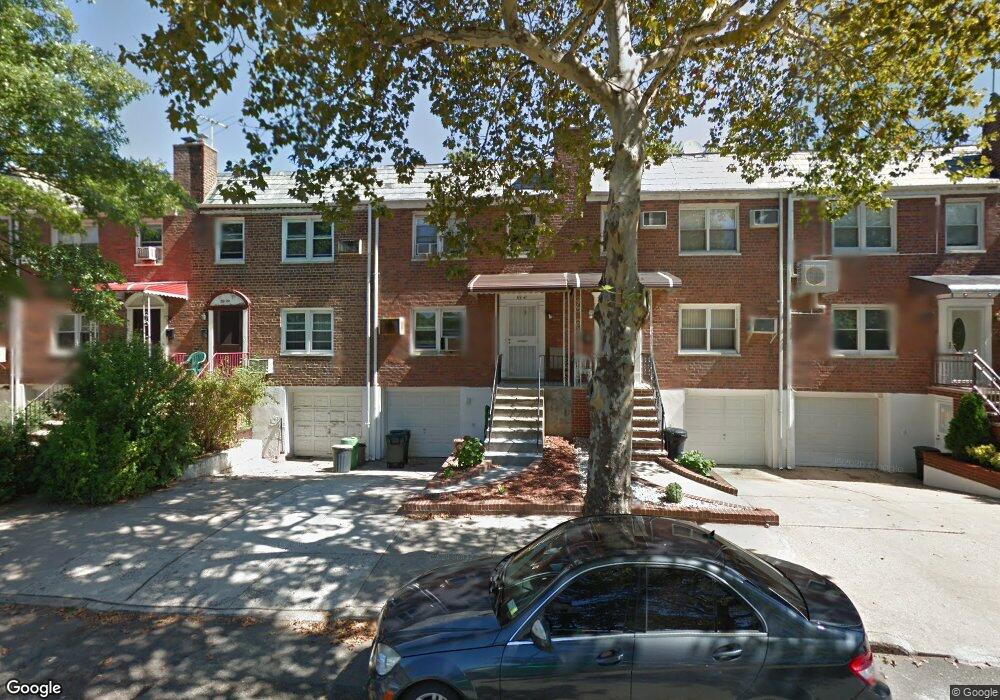 69-41 197th St, Fresh Meadows, NY 11365 - photo 1