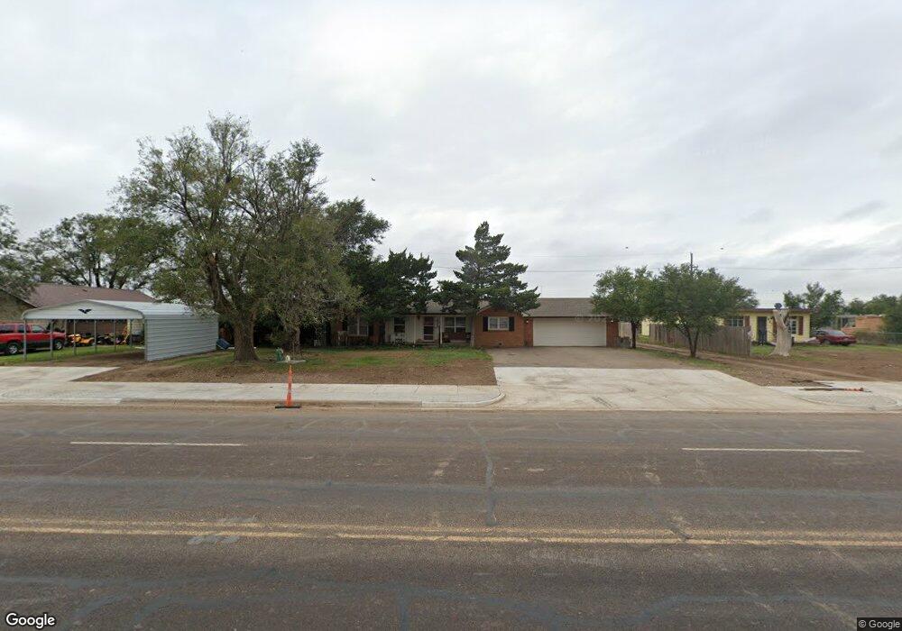 823 N Maddox Ave, Dumas, TX 79029 - photo 1