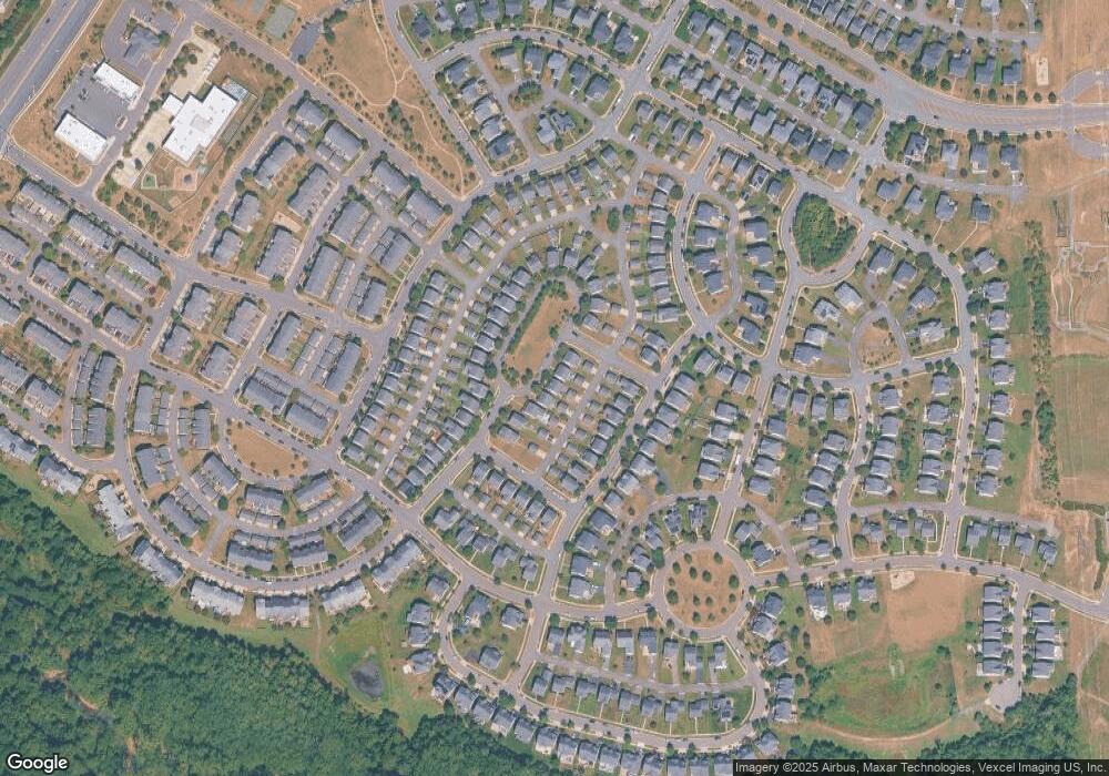 2463 Five Fathom Cir, Woodbridge, VA 22191 - photo 1