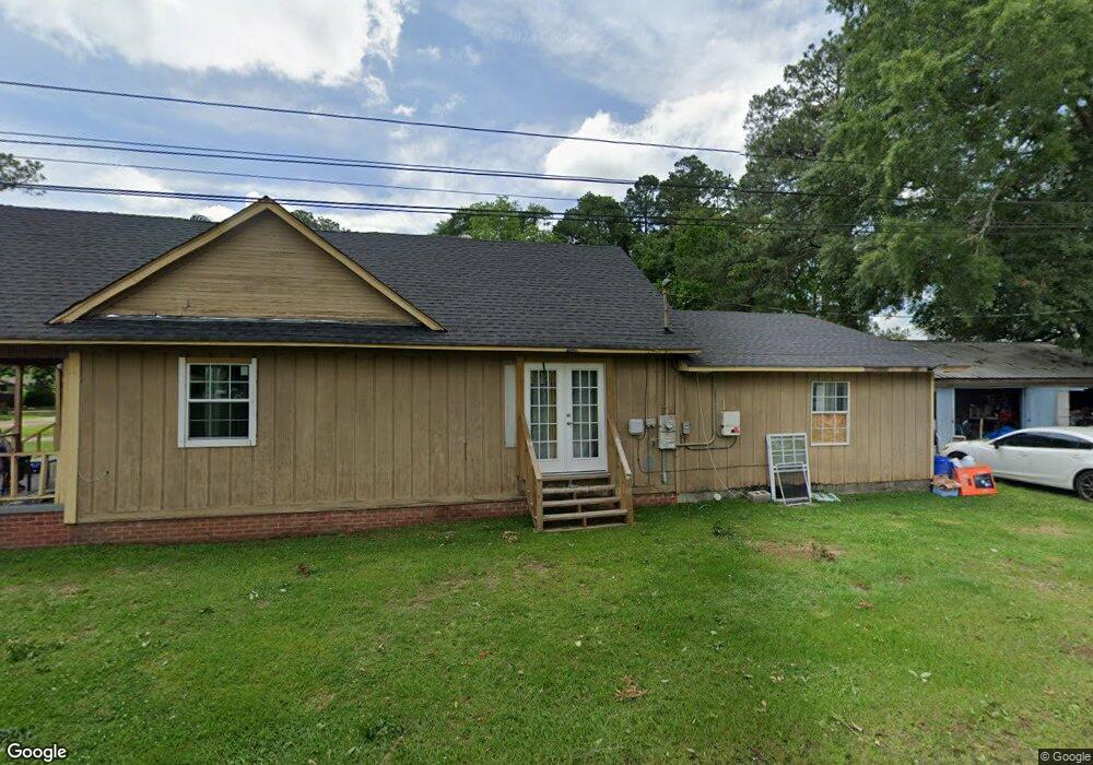1707 Lincoln St, Laurel, MS 39440 - photo 1