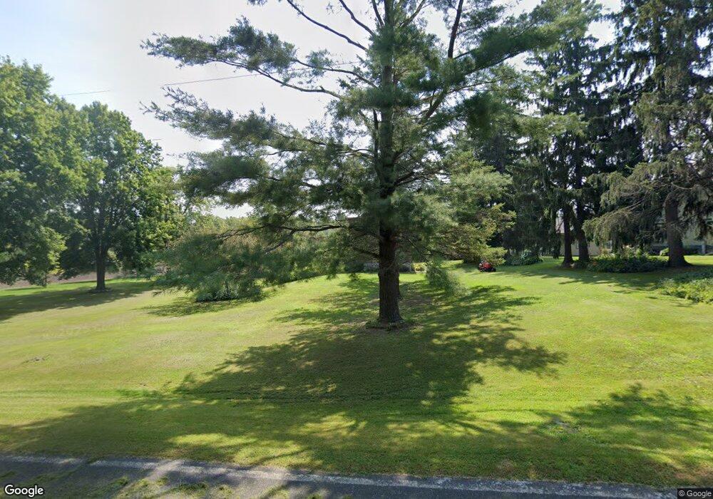 7544 Glacier Dr, West Bend, WI 53090 - photo 1