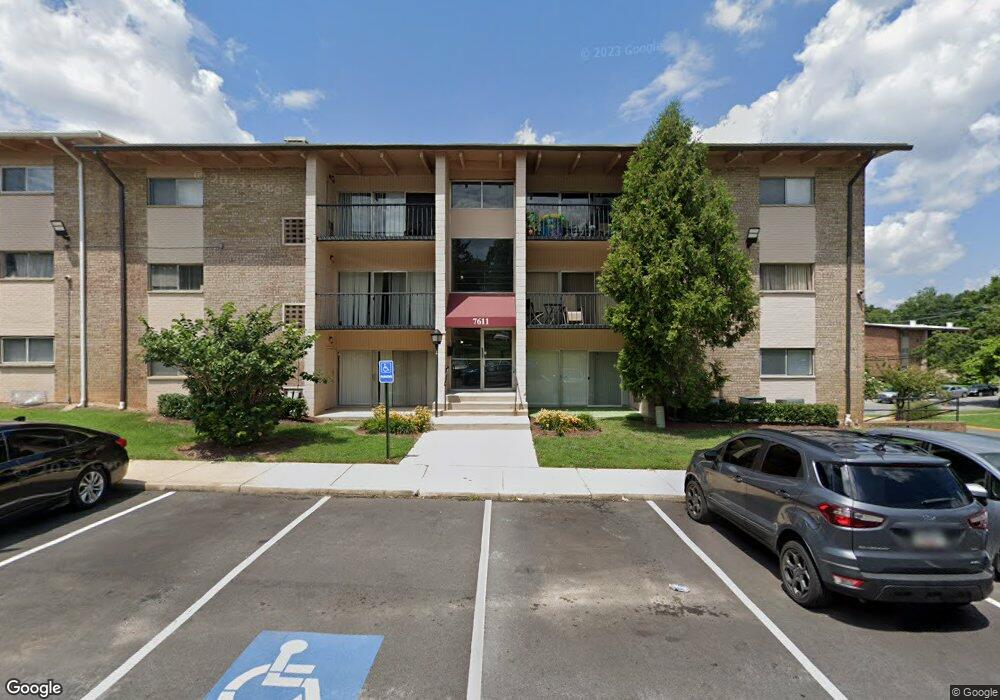 7615 Fontainebleau Dr unit 2131, New Carrollton, MD 20784 - photo 1